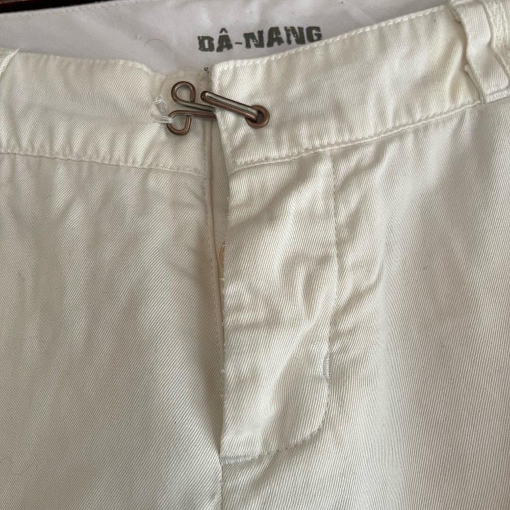 Da-Nang white surplus cargo shorts Geisha embroidered medium-large - Picture 4 of 9